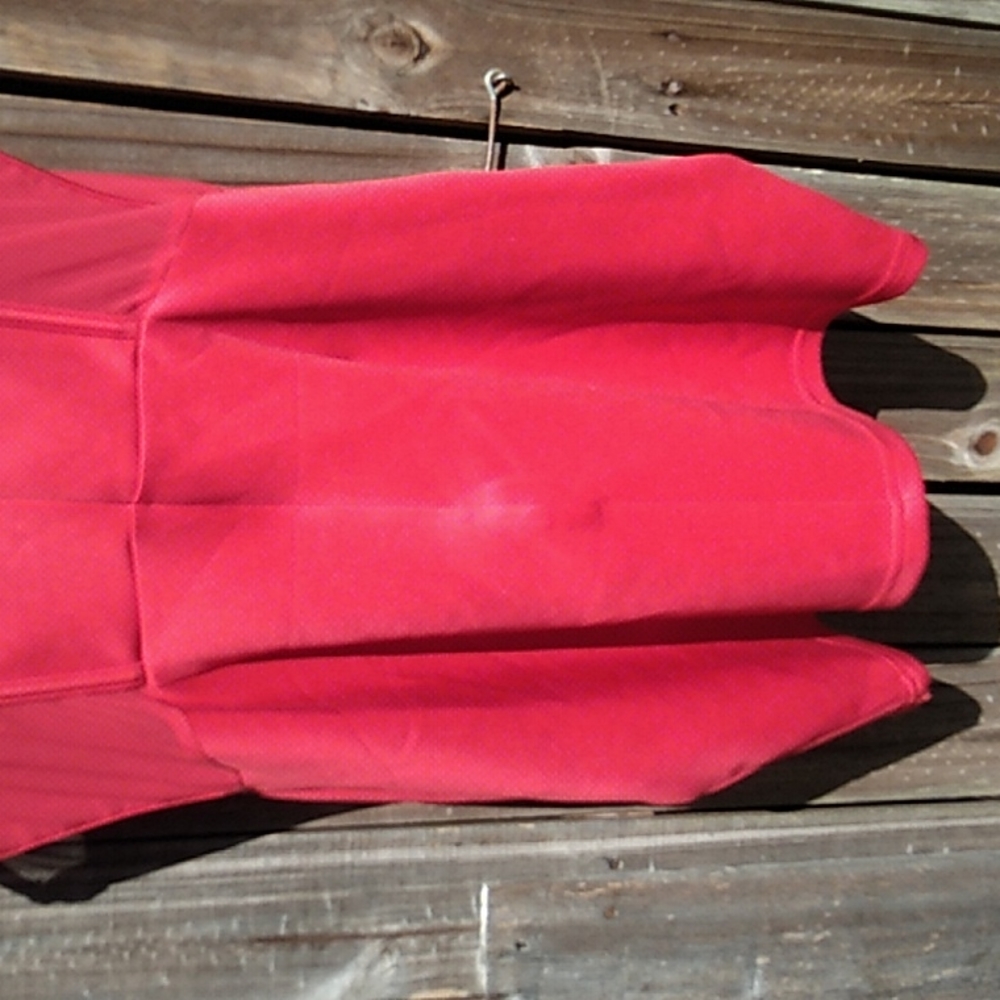 Nwt Little Red Dress. Junior (XL) - Picture 12 of 12